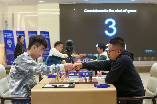 暖暖中文国语免费观看